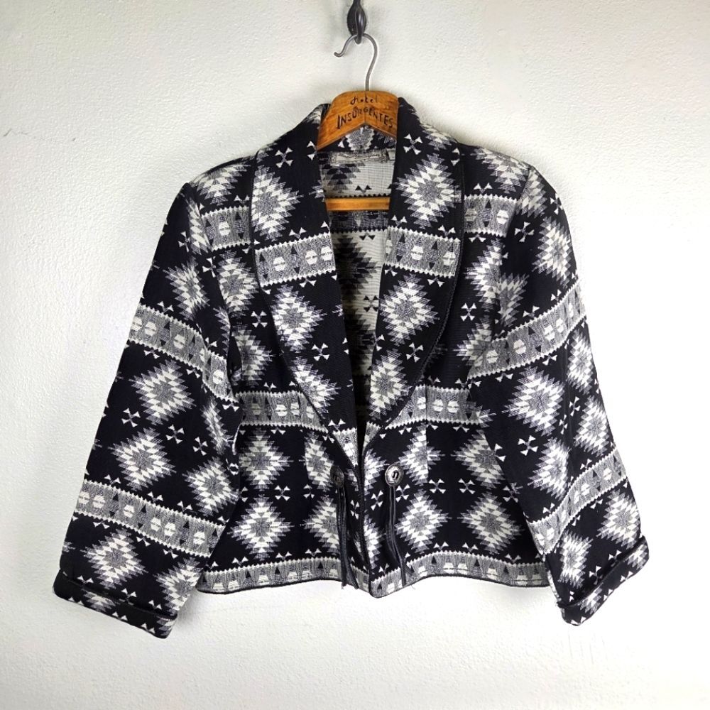 Southwest Canyon Women's Medium Black White Aztec Geometric Western Jacket 100%